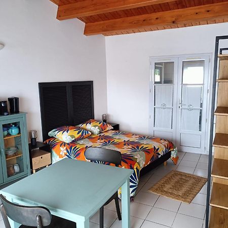Large Studio Close To The Beach Saint-Martin-de-Ré Extérieur photo
